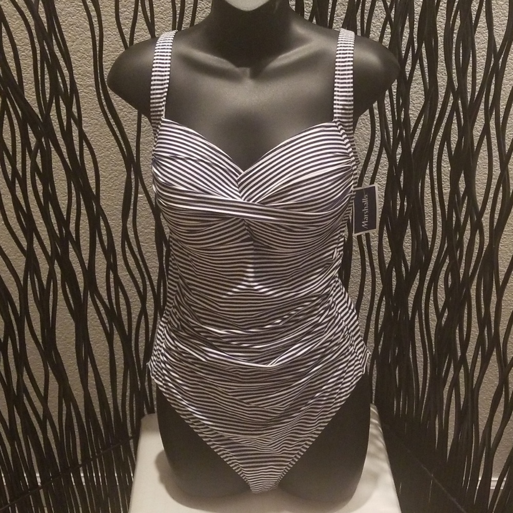 Womens One piece bathing suit